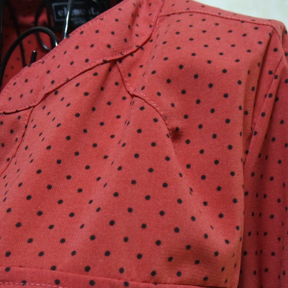 ELEMENTZ Red Orange Polka Dot Adjustable Sleeve Button Up Blouse Shirt - Picture 8 of 17